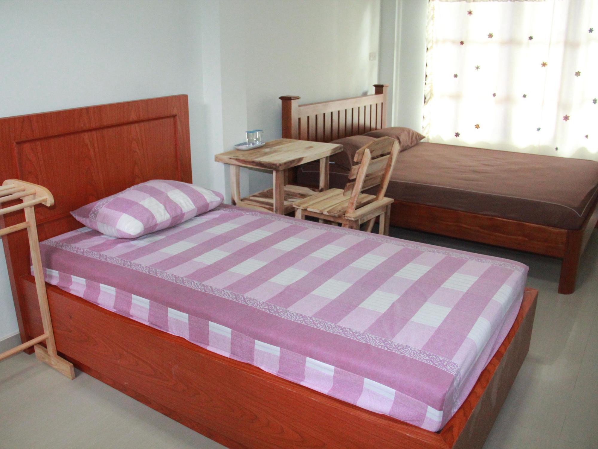 Thai Guesthouse Kanchanaburi by Eksteriør bilde